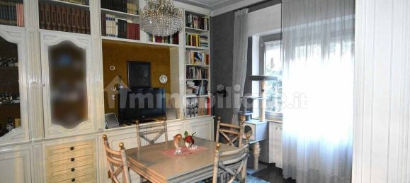 2 bedrooms Apartment in Genoa, Italy No. 195536 3