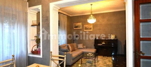 2 bedrooms Apartment in Genoa, Italy No. 195536 4