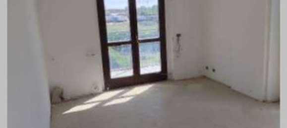 4-salle Appartement à Palestro, Italy No. 332689 13