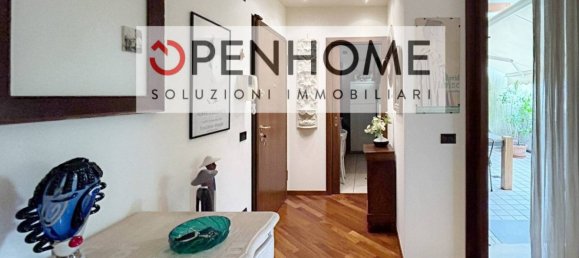 3 bedrooms Penthouse in Casier, Italy No. 260276 3