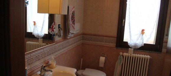 3 bedrooms Apartment in Montescudo Monte Colombo, Italy No. 206225 8