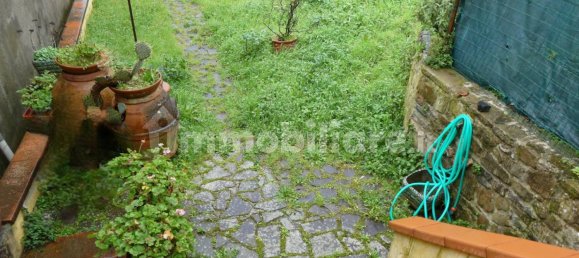 3 Schlafzimmer Haus in Capraia e Limite, Italy, Nr. 196654 25