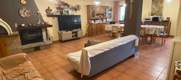 5-Zimmer Wohnung in Monsano, Italy, Nr. 184477 3