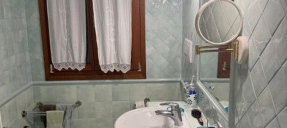 8 rooms Apartment in Treviso, Italy No. 301646 14