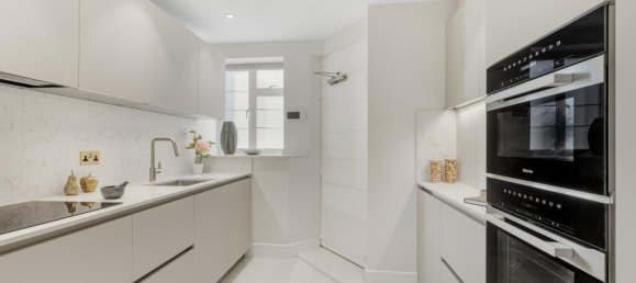 3 bedrooms Apartment in London, United Kingdom No. 13280 5