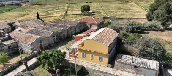 5-Zimmer Villa in Rosolini, Italy, Nr. 234902 8