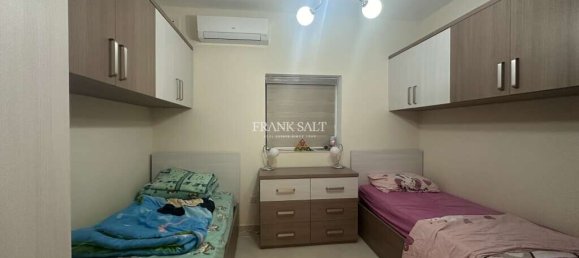 2 Schlafzimmer Maisonette-Wohnung in Xghajra, Malta, Nr. 8186 11