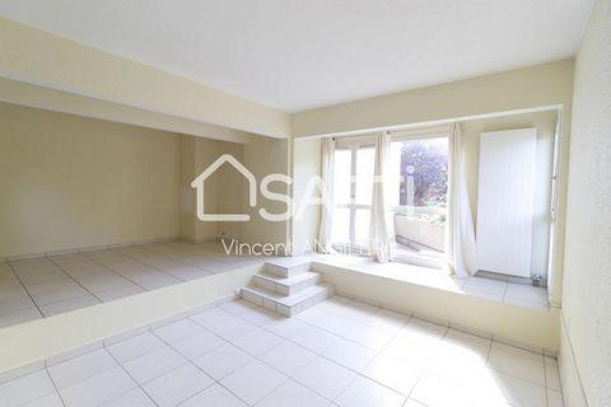 Квартира с 2 спальнями в Шату, Франция № 34433