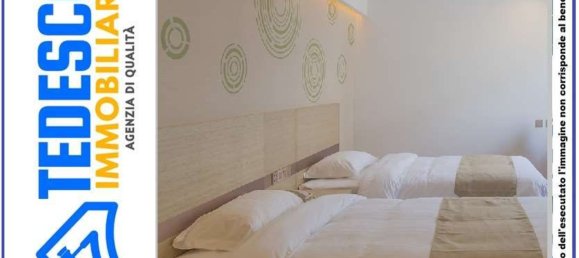 مرآب في Benevento, Italy 39متر مربع رقم 308067 19