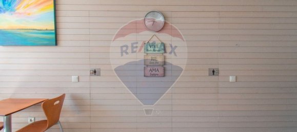 135m² Commercial property in Matosinhos, Portugal No. 36901 6