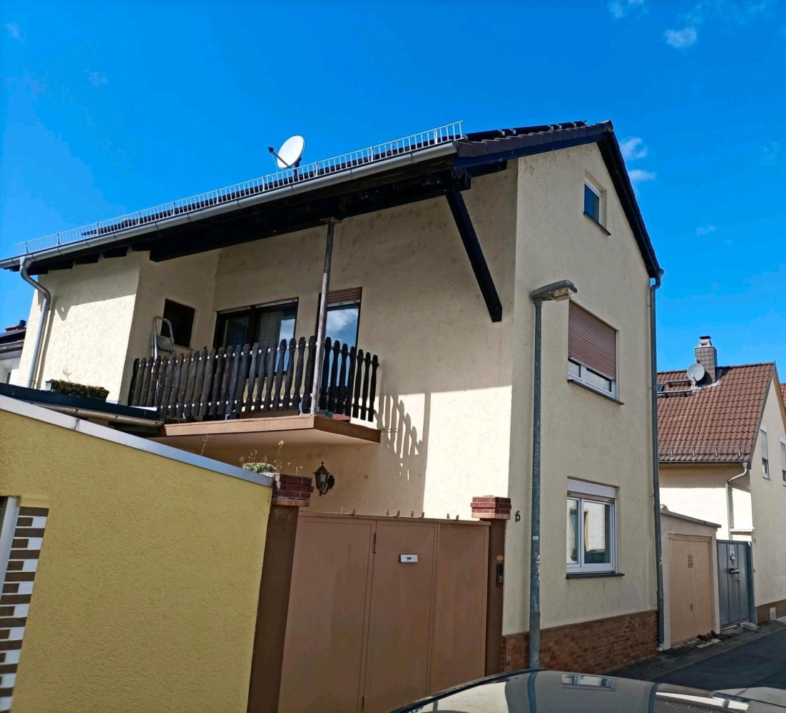 4غرفة منزل في Wiesbaden, Germany رقم 364822