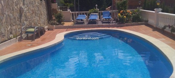 3 غرف نوم فيلا في Lloret de Mar, Spain رقم 14850 6