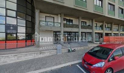 5-Zimmer Gewerbliche Immobilie in Bari, Italy, Nr. 285730