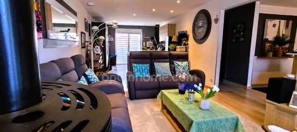 3 chambres Maison de ville à Moutrot, France No. 210334 3