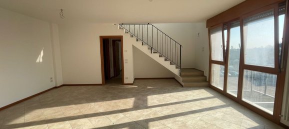 4 rooms Duplex in Istrana, Italy No. 58775 2