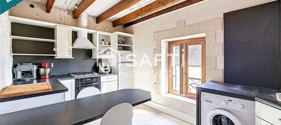 Casa de 3 dormitorios en Truyes, France No. 329129 4