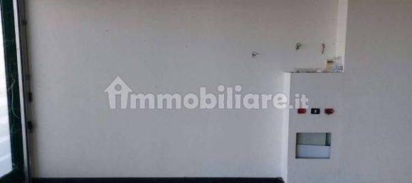 Склад с 5 комнатами в Трекате, Италия № 104430 12