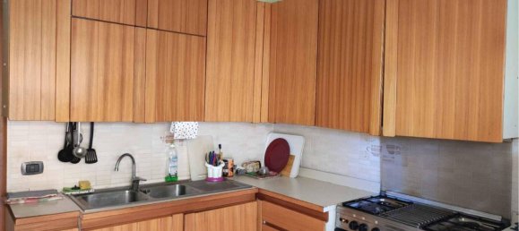 2 chambres Appartement à Pomezia, Italy No. 16330 4