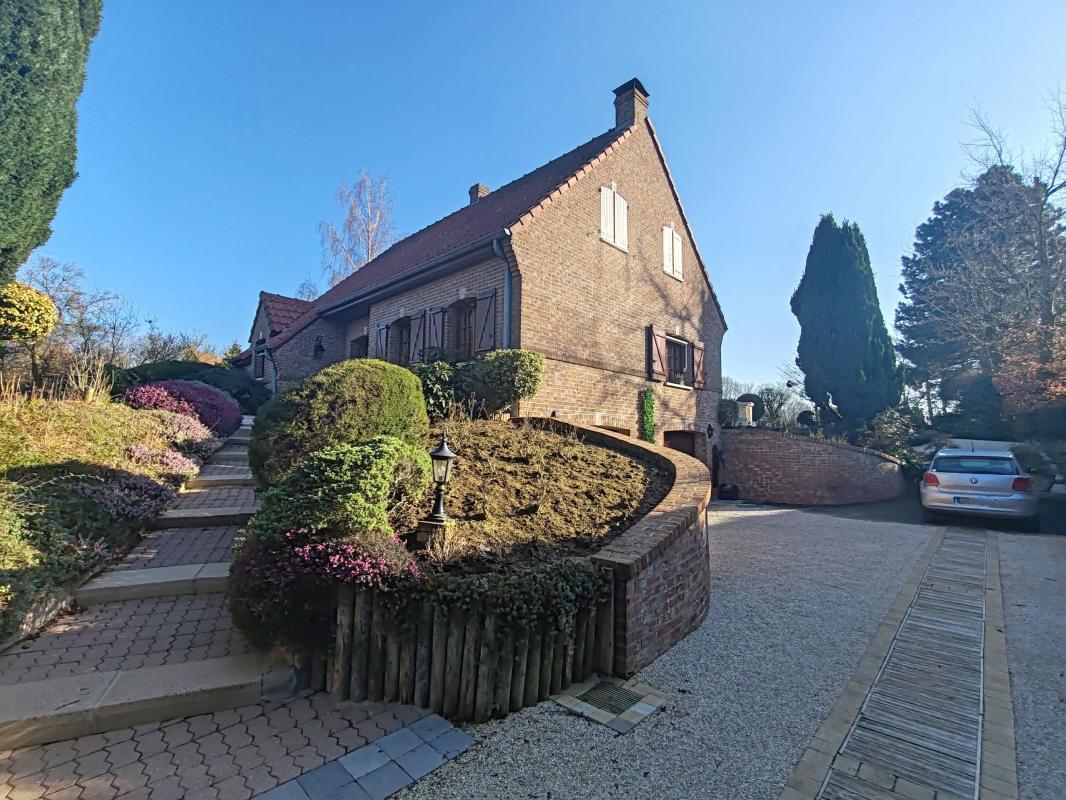 4 Schlafzimmer Haus in Saint-Saulve, France, Nr. 59821