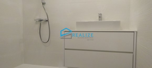 4 bedrooms Apartment in Porto, Portugal No. 78894 34