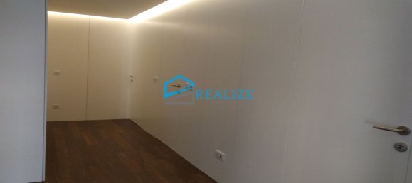 4 bedrooms Apartment in Porto, Portugal No. 78894 6