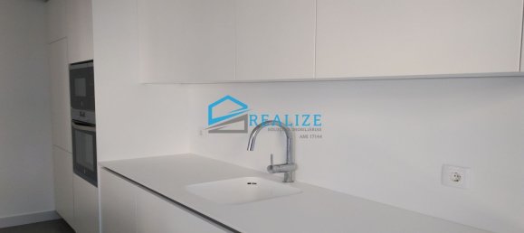 4 bedrooms Apartment in Porto, Portugal No. 78894 11