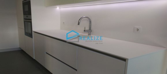 4 bedrooms Apartment in Porto, Portugal No. 78894 15