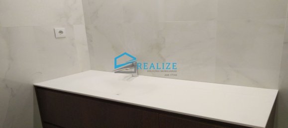 4 bedrooms Apartment in Porto, Portugal No. 78894 4