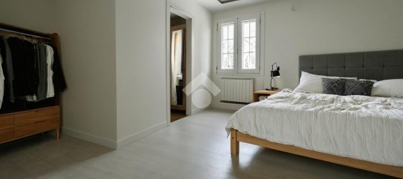 2 Schlafzimmer Wohnung in Cologne, Italy, Nr. 305648 6