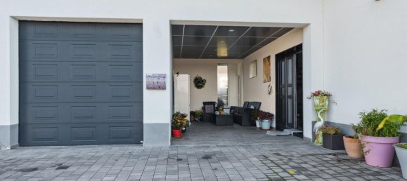 5-salle Maison à Roth, Germany No. 205922 2