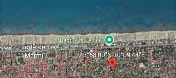 6 bedrooms Villa in Forte dei Marmi, Italy No. 95904 4