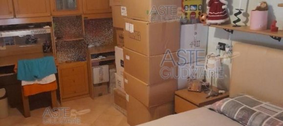 Квартира с 2 комнатами в Рим, Италия № 185637 9