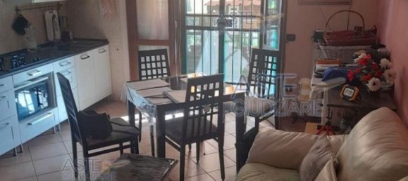 Квартира с 2 комнатами в Рим, Италия № 185637 5