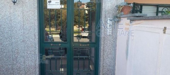 Квартира с 2 комнатами в Рим, Италия № 185637 8