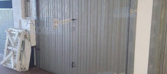 Квартира с 2 комнатами в Рим, Италия № 185637 11