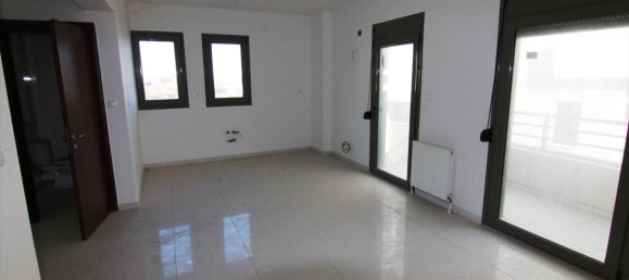 4 غرف نوم Property في Thessaloniki, Greece رقم 6832 4