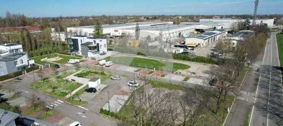 510m² Land in Correggio, Italy No. 79293 5