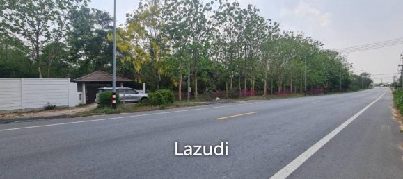 33633m² Commercial property in Bang Lamung, Thailand No. 15369 6