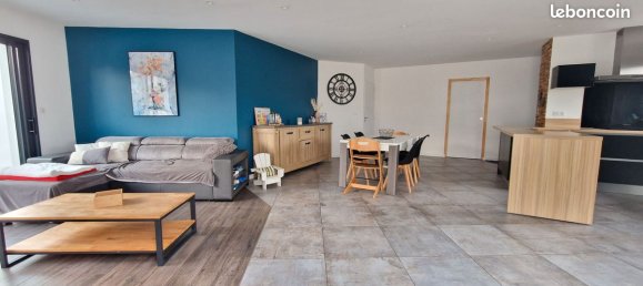 3 Schlafzimmer Haus in Sainte-Pazanne, France, Nr. 337386 4