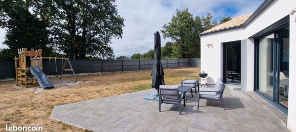 3 Schlafzimmer Haus in Sainte-Pazanne, France, Nr. 337386 2