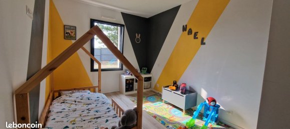 3 Schlafzimmer Haus in Sainte-Pazanne, France, Nr. 337386 5