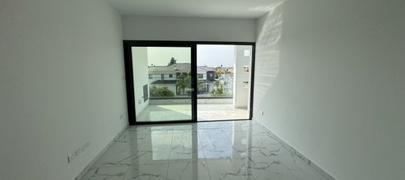 Квартира с 2 спальнями в Кити, Ларнака, Кипр № 26153 5