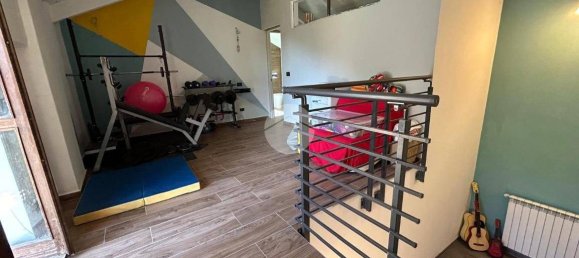 5 Schlafzimmer Haus in Sant'Ambrogio di Torino, Italy, Nr. 129885 22