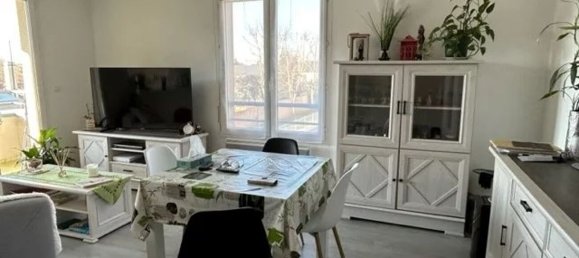 2 Schlafzimmer Wohnung in Luce, France, Nr. 67301 3
