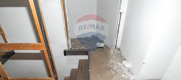  عقار تجاري في Acireale, Italy 21متر مربع رقم 22906 12