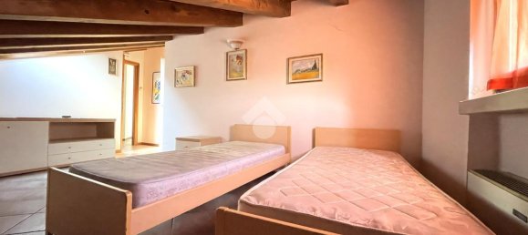 4غرفة شقة في Desenzano del Garda, Italy رقم 15255 9