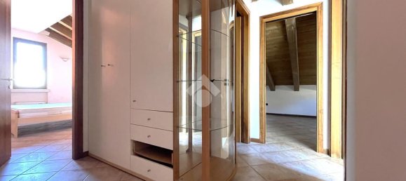 4غرفة شقة في Desenzano del Garda, Italy رقم 15255 29