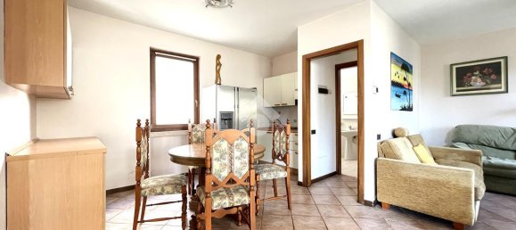 4غرفة شقة في Desenzano del Garda, Italy رقم 15255 22