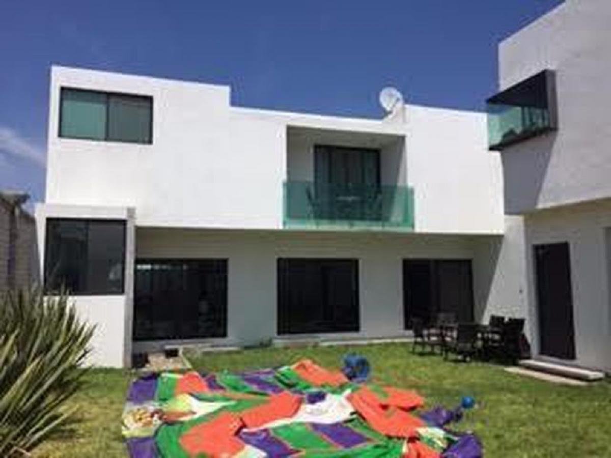3 bedrooms House in Playa Vicente, Mexico No. 149677