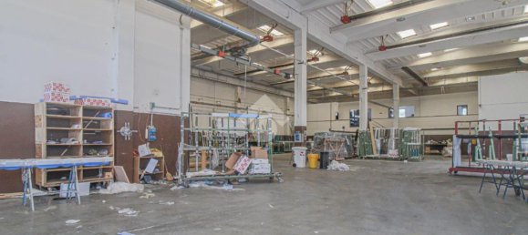 1-Zimmer Lagerhaus in Chiari, Italy, Nr. 322208 4